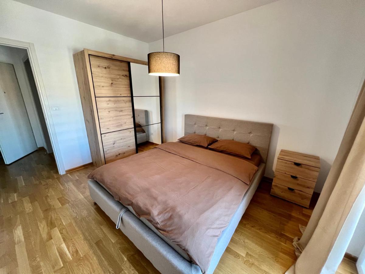 פודגוריצה Fanky City Apartments מראה חיצוני תמונה