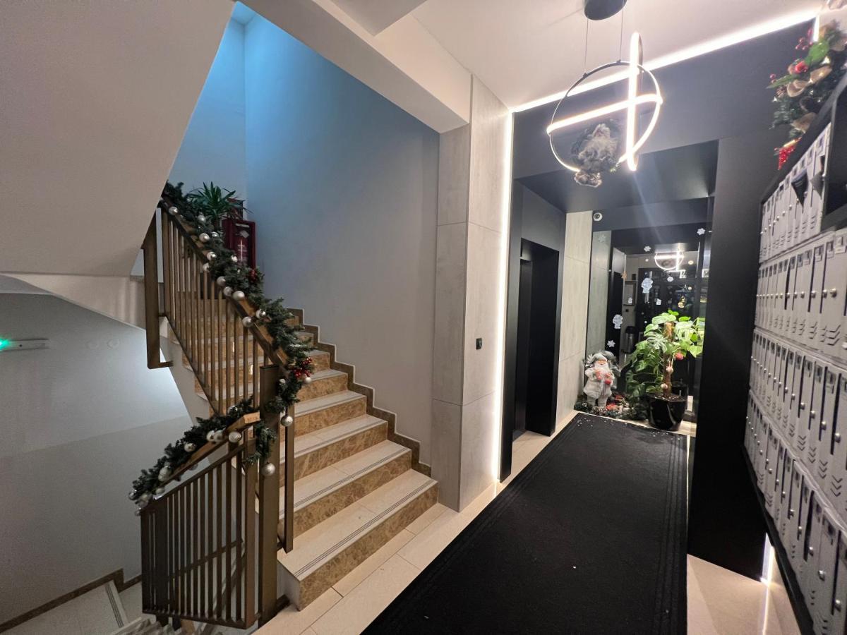 פודגוריצה Fanky City Apartments מראה חיצוני תמונה